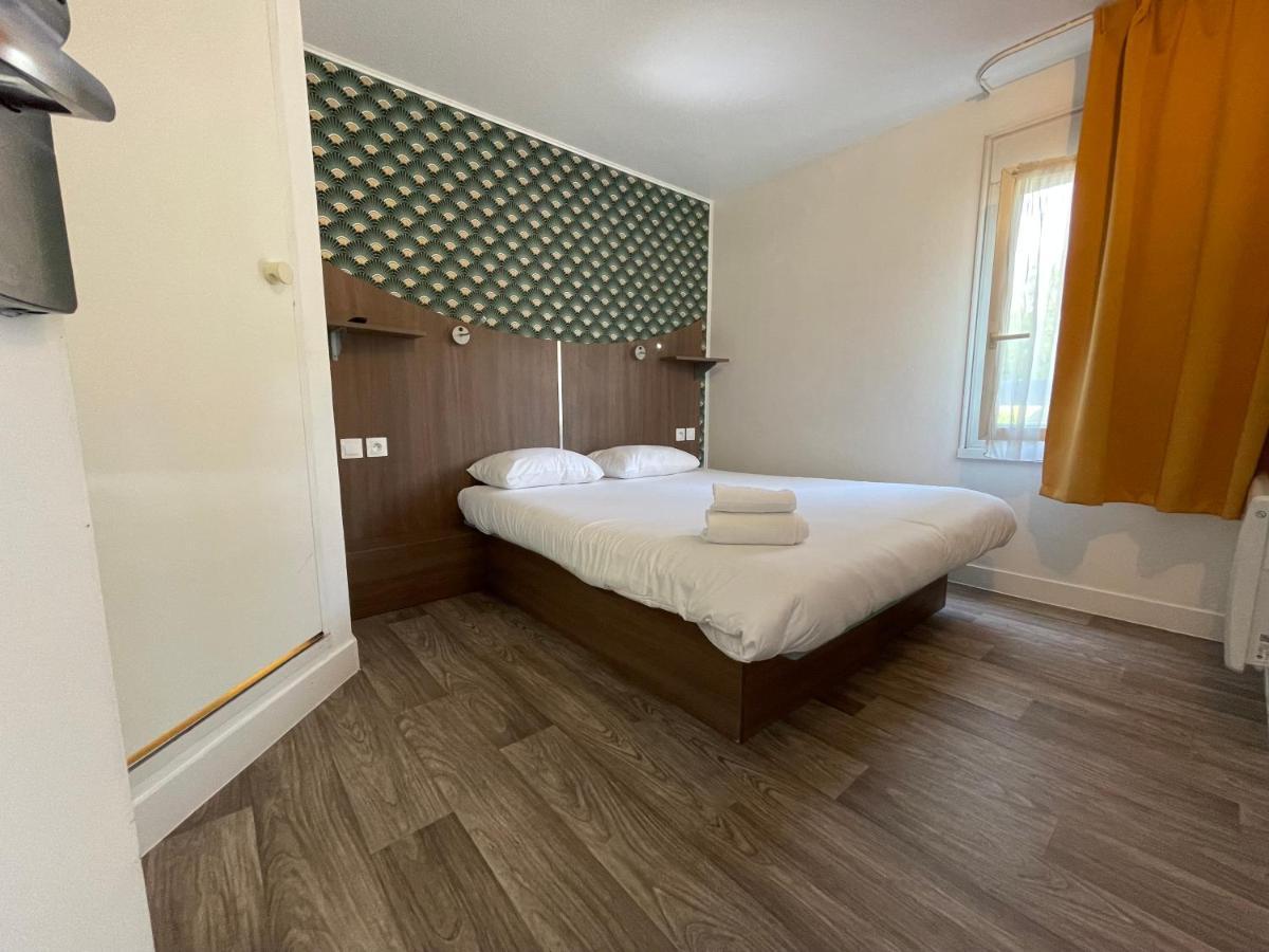 Kyriad Direct Val De Reuil Val-de-Reuil Екстериор снимка